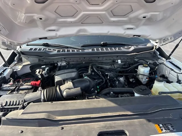 Used 2023 White Ford XLT image 27