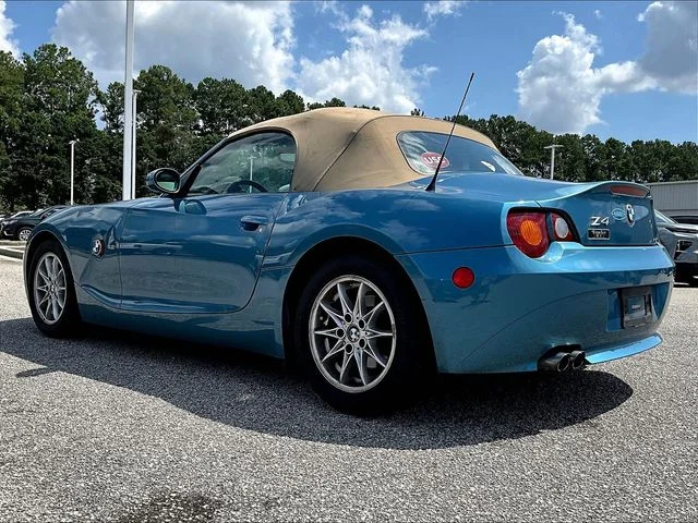 Used 2004 Blue BMW 2.5i image 6
