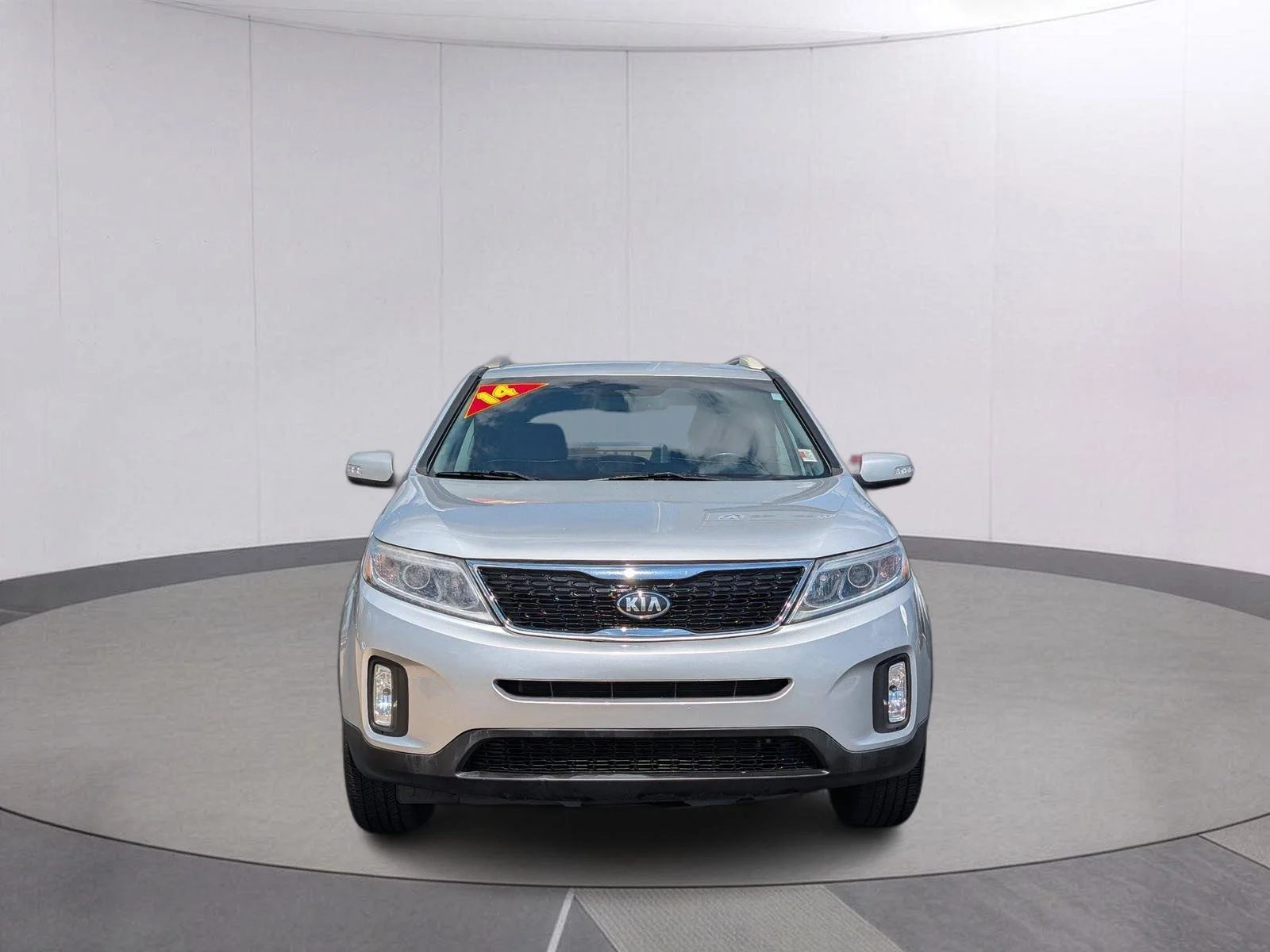 Used 2014 Bright Silver Kia LX image 9