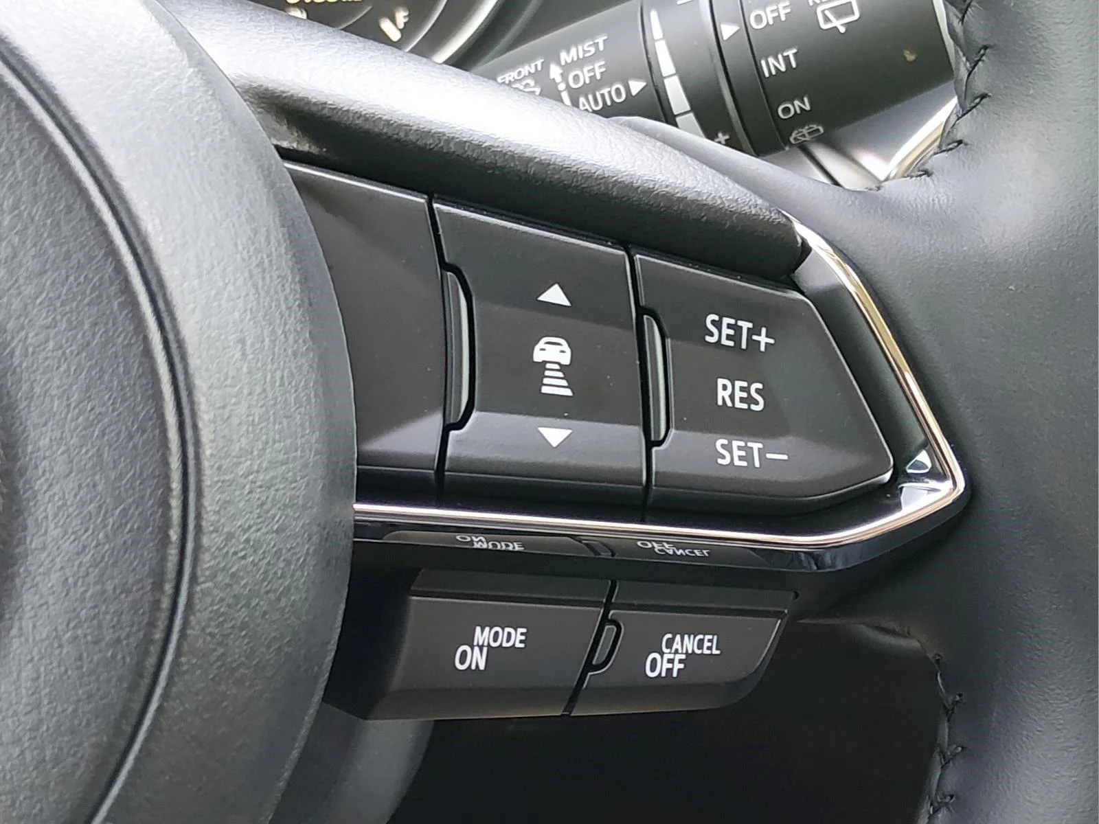 Certified Used 2025 Jet Black Mica Mazda 2.5 S Preferred Package image 29