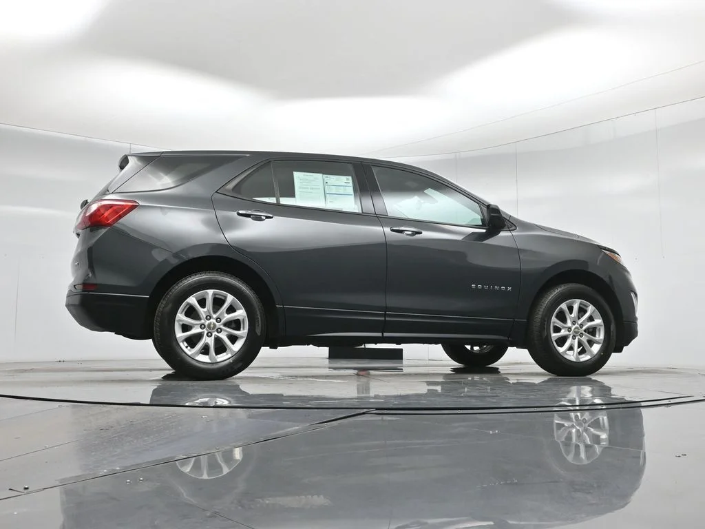 Used 2019 Gray Chevrolet LS image 48