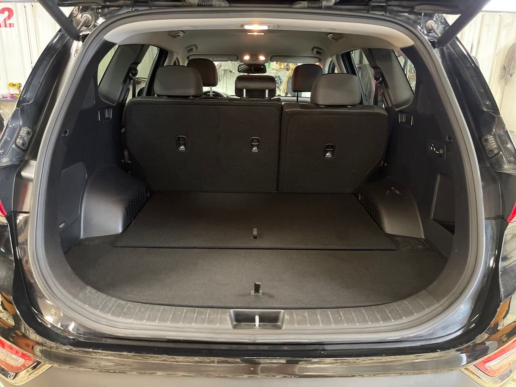 Used 2019 Black Hyundai SEL Plus image 27