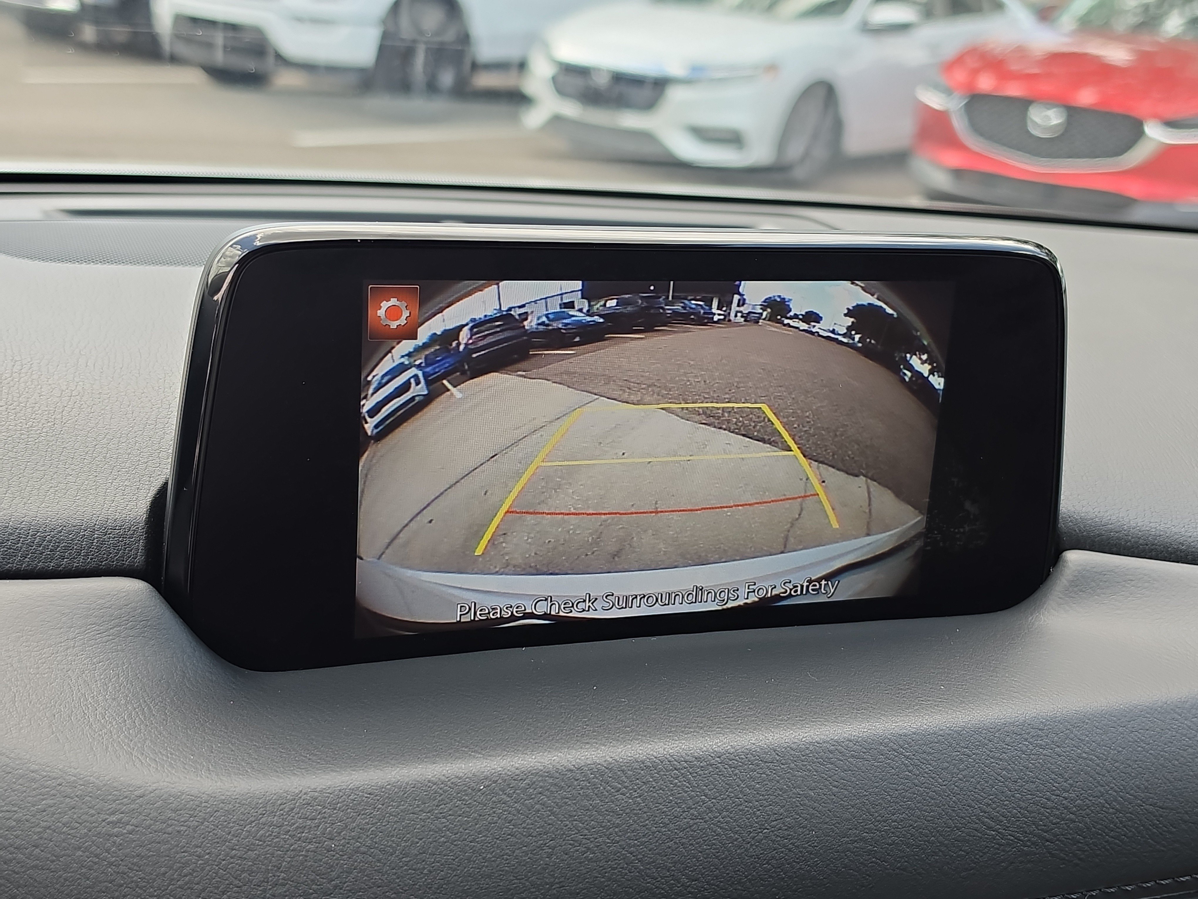 Used 2018 Snowflake White Pearl Mica Mazda Touring image 25