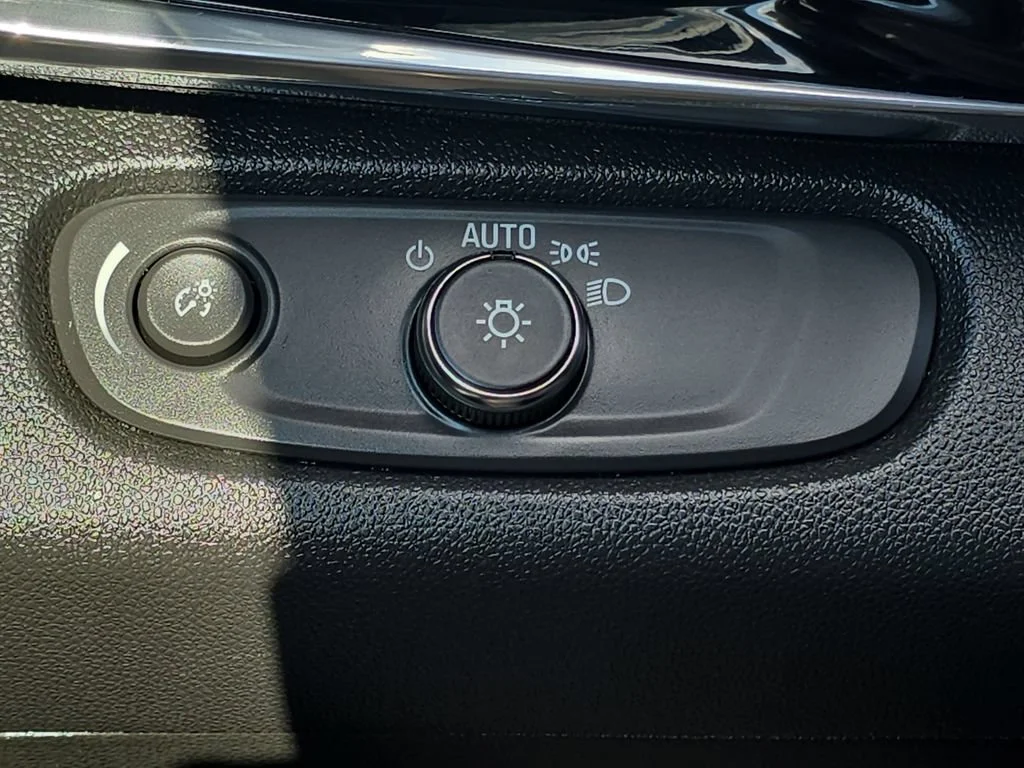 Used 2024 Cinnabar Metallic Buick Sport Touring image 28