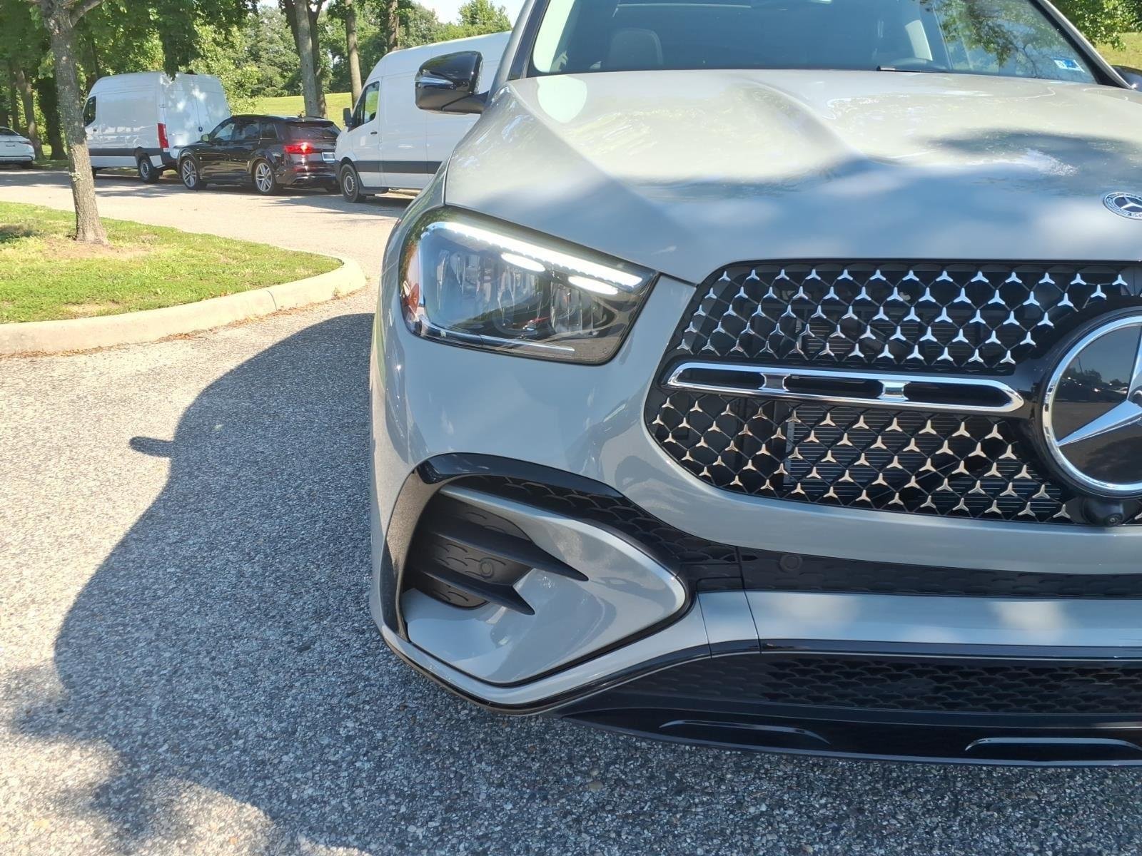 New 2026 GREY Mercedes-Benz GLE 350 image 3