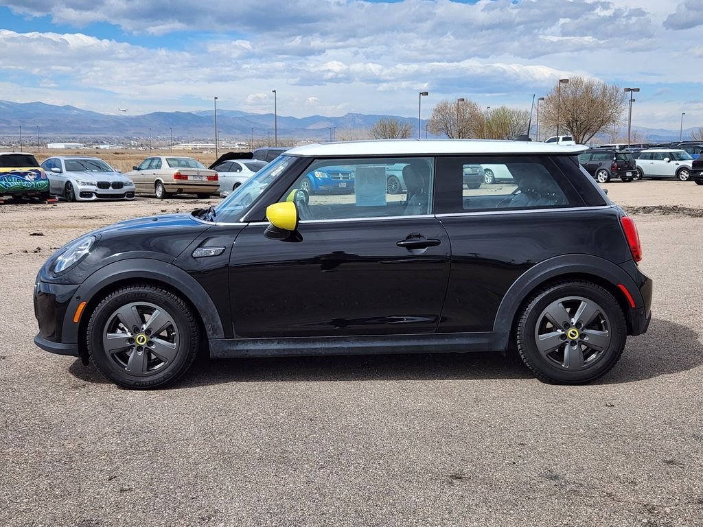 Used 2022 MINI Hardtop 2 Door SE with VIN WMW13DJ08N2S09450 for sale in Loveland, CO