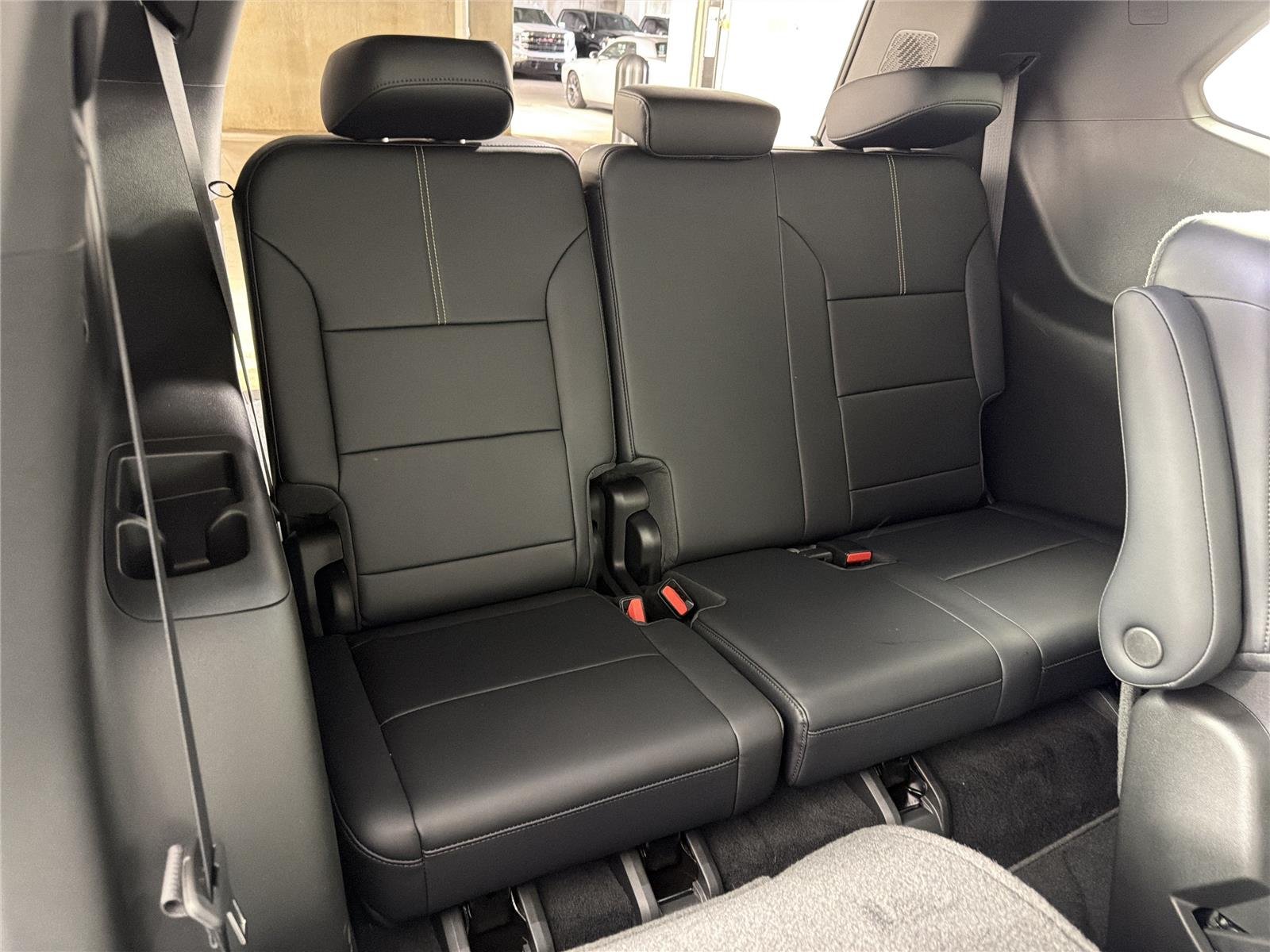2026 GMC Acadia Elevation - Photo 13