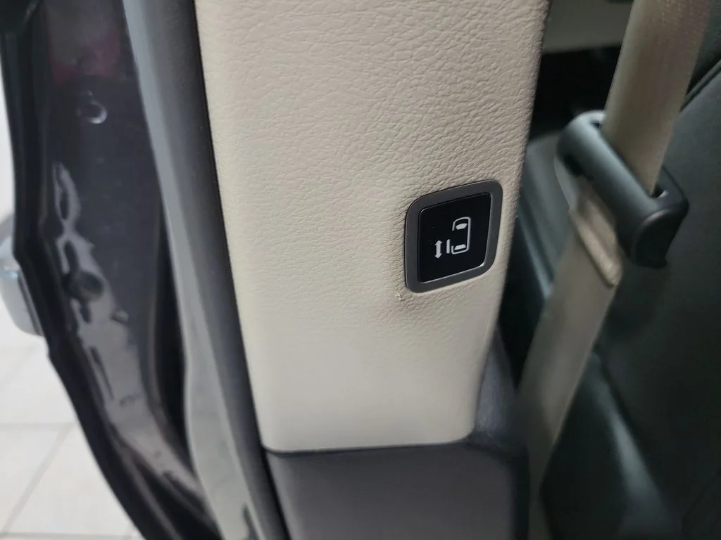 Certified Used 2023 Gray Chrysler LX image 33