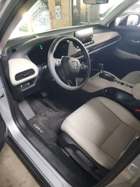 Used 2025 Gray Honda LX image 8