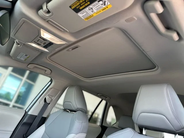 Used 2024 Silver Toyota XLE Premium image 23