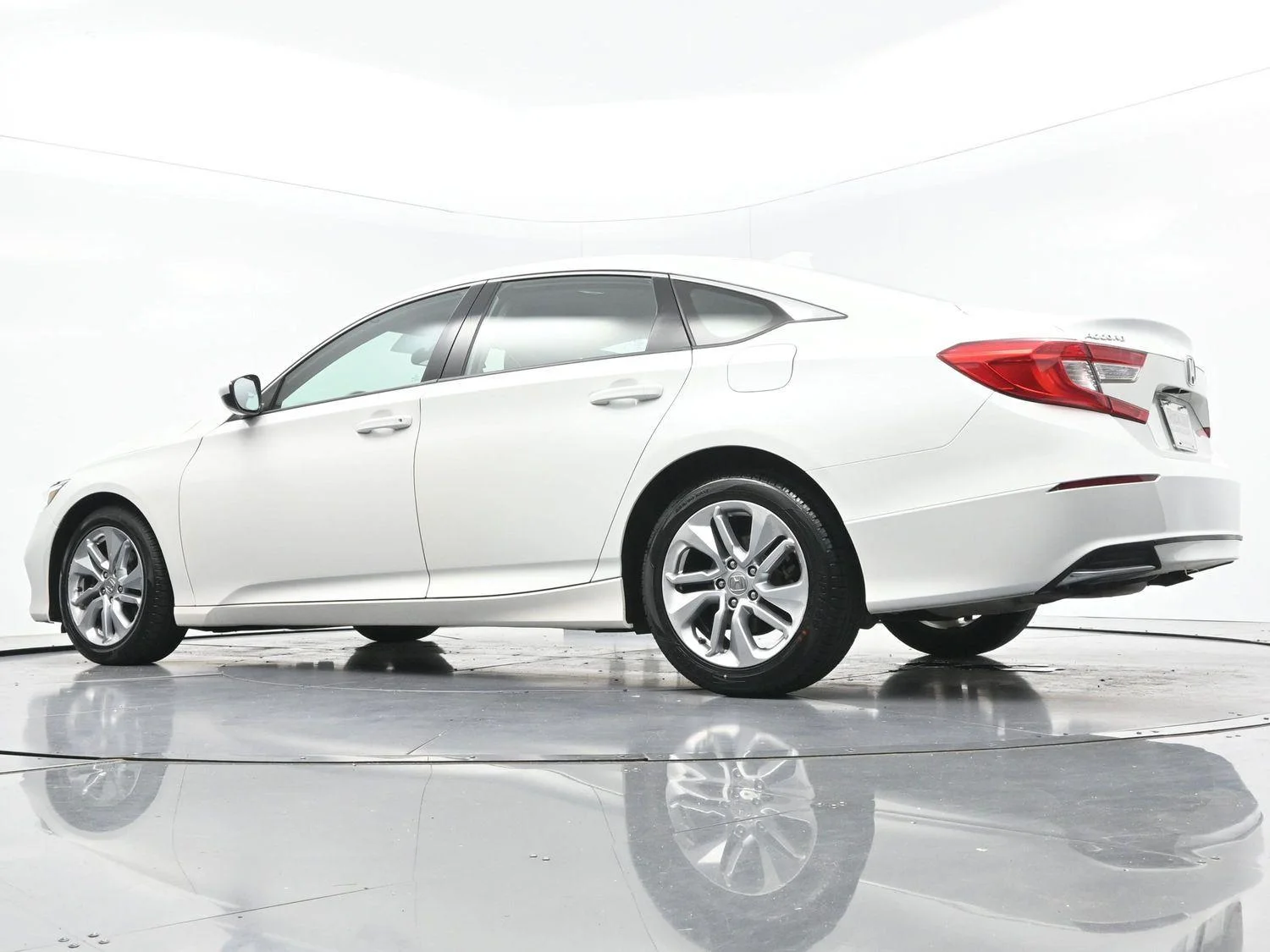 Used 2020 Platinum White Pearl Honda LX image 45