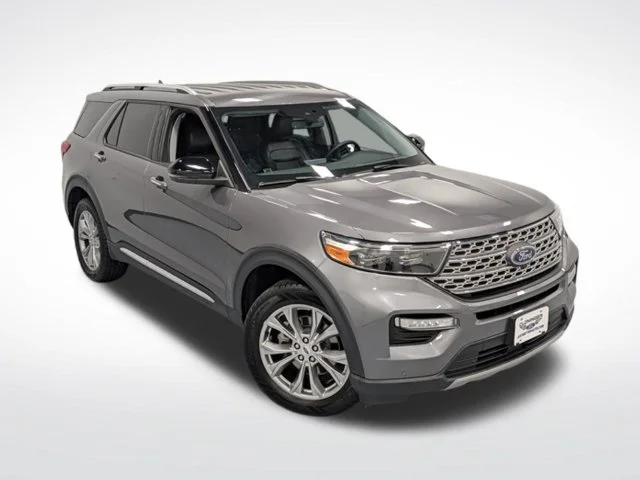 Used 2023 Gray Ford Limited image 39