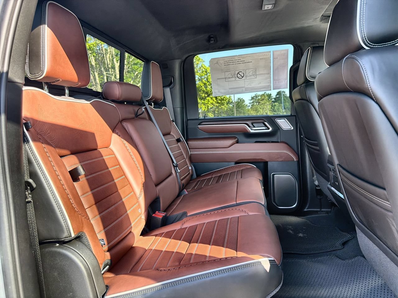 2026 GMC Sierra 3500HD Denali Ultimate - Photo 22