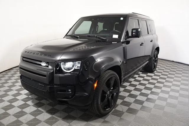 2023 Land Rover Defender 110 X-Dynamic SE