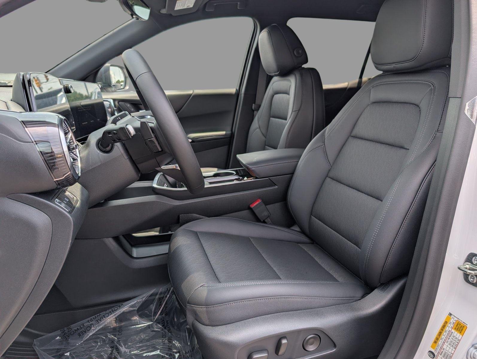 New 2026 Summit White Chevrolet LT image 7