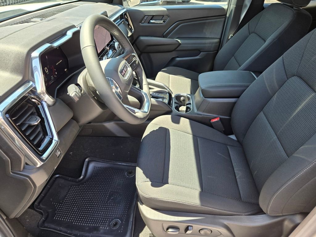 New 2026 Summit White GMC Elevation image 6