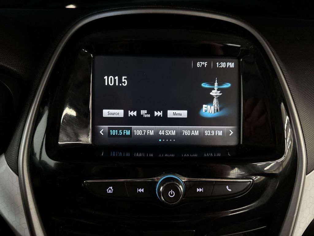 Used 2017 Summit White Chevrolet 1LT image 26