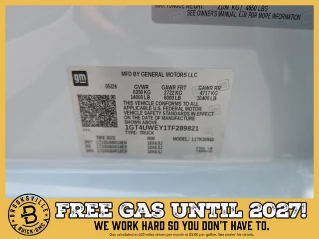 New 2026 Glacier White Tricoat GMC Denali DRW image 31