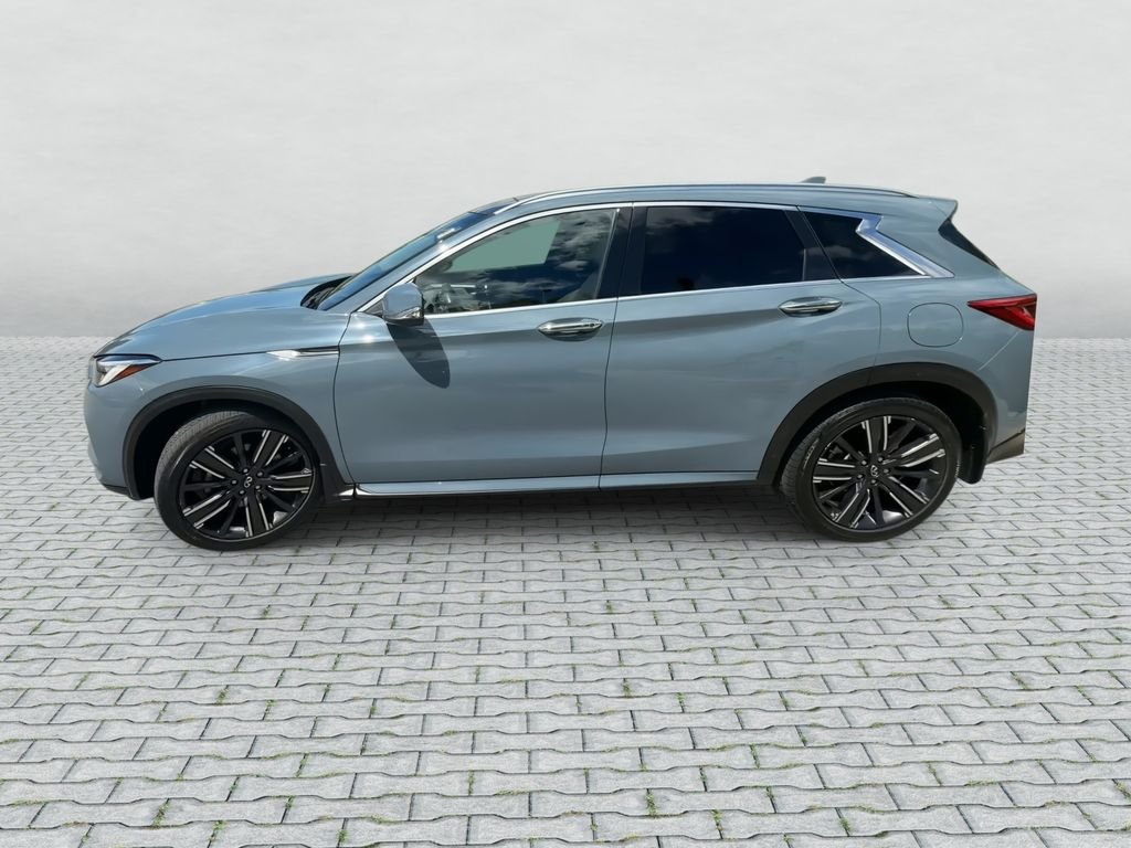 Used 2023 Slate Gray INFINITI Sensory image 5