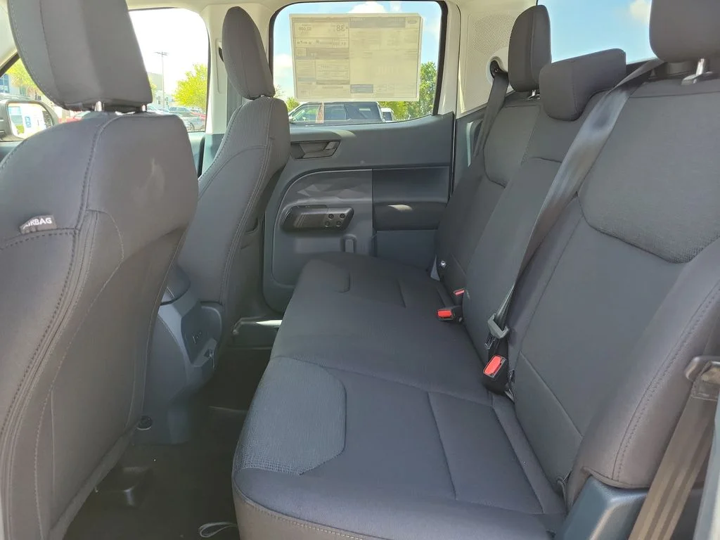 New 2026 Oxford White Ford XL image 9