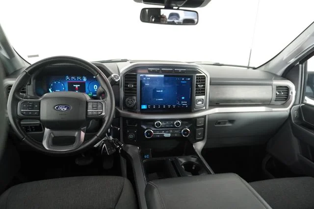 Used 2024 White Ford XLT image 36