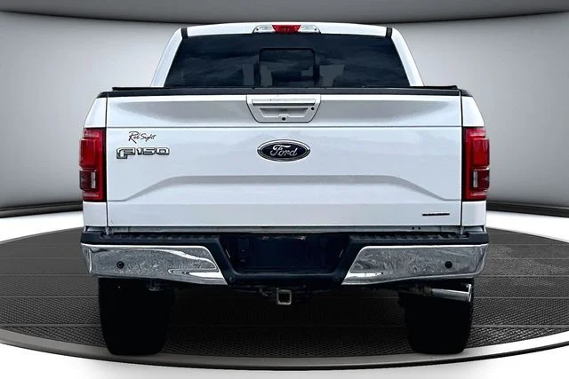 Used 2015 White Platinum Tri-Coat Metallic Ford Lariat image 5
