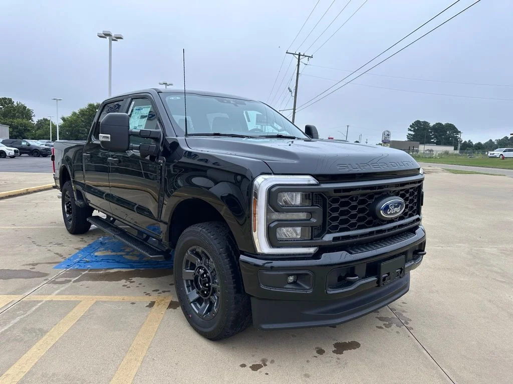 2026 Ford F-250 Super Duty XL - Photo 6