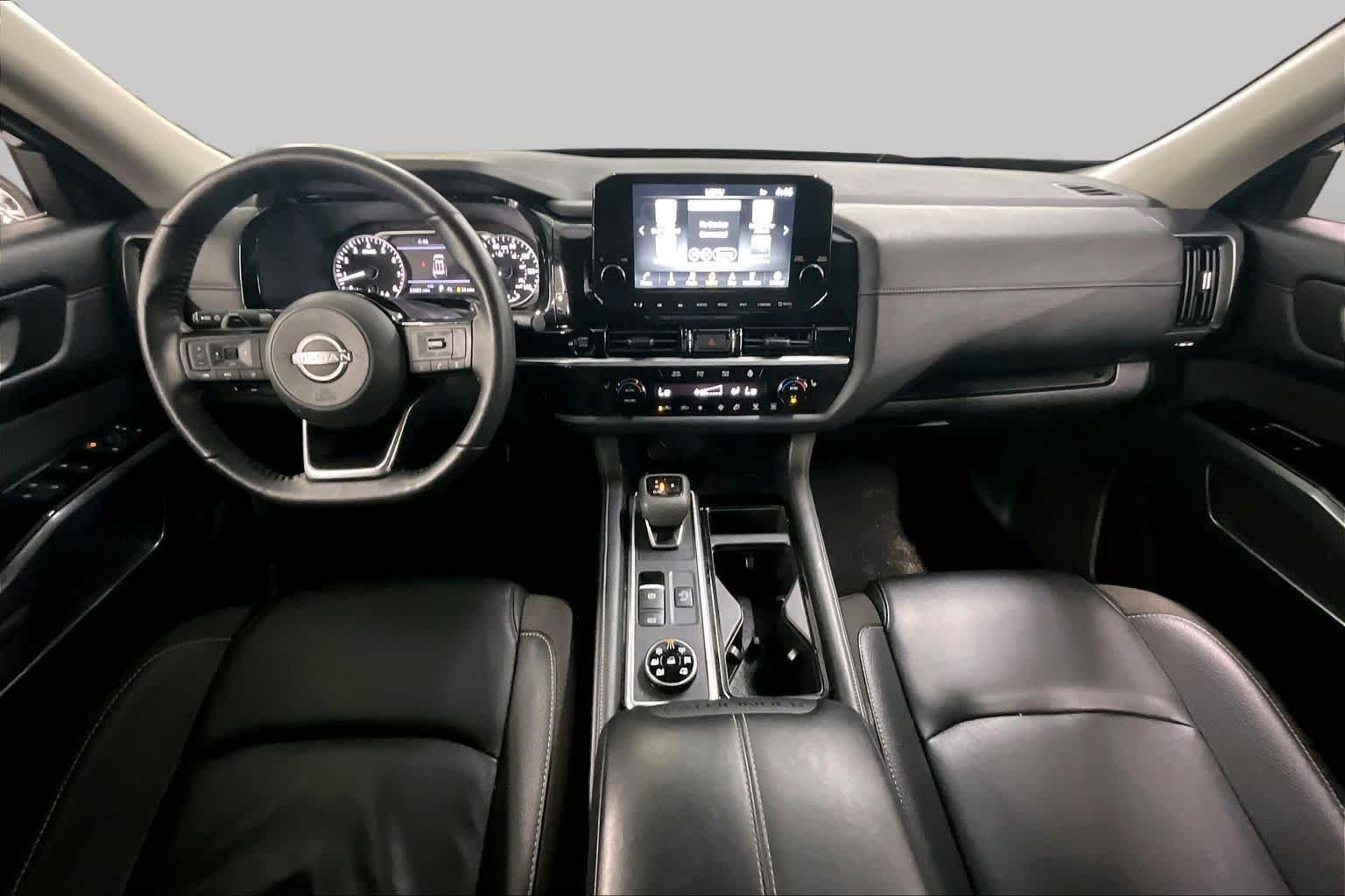 Used 2025 Deep Ocean Blue Pearl Nissan SL image 15