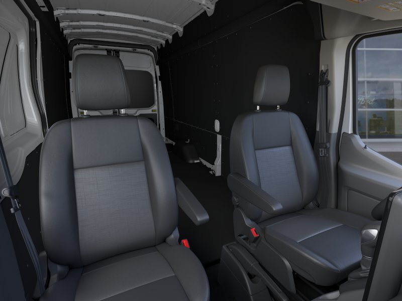New 2026 Oxford White Ford Cargo Van image 31
