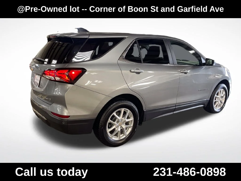 Used 2024 Gray Chevrolet LT image 5