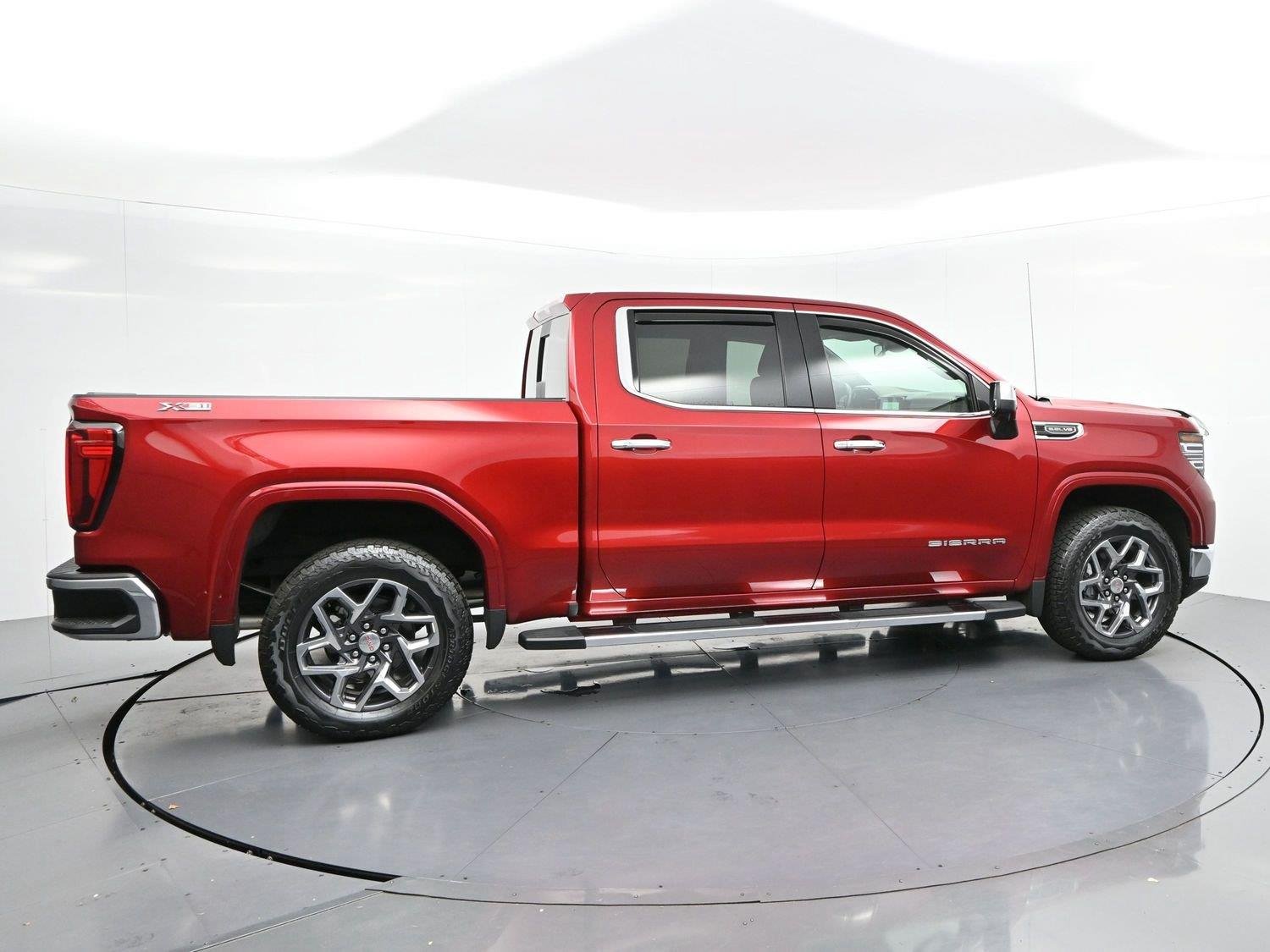 Used 2026 Volcanic Red Tintcoat GMC SLT image 8