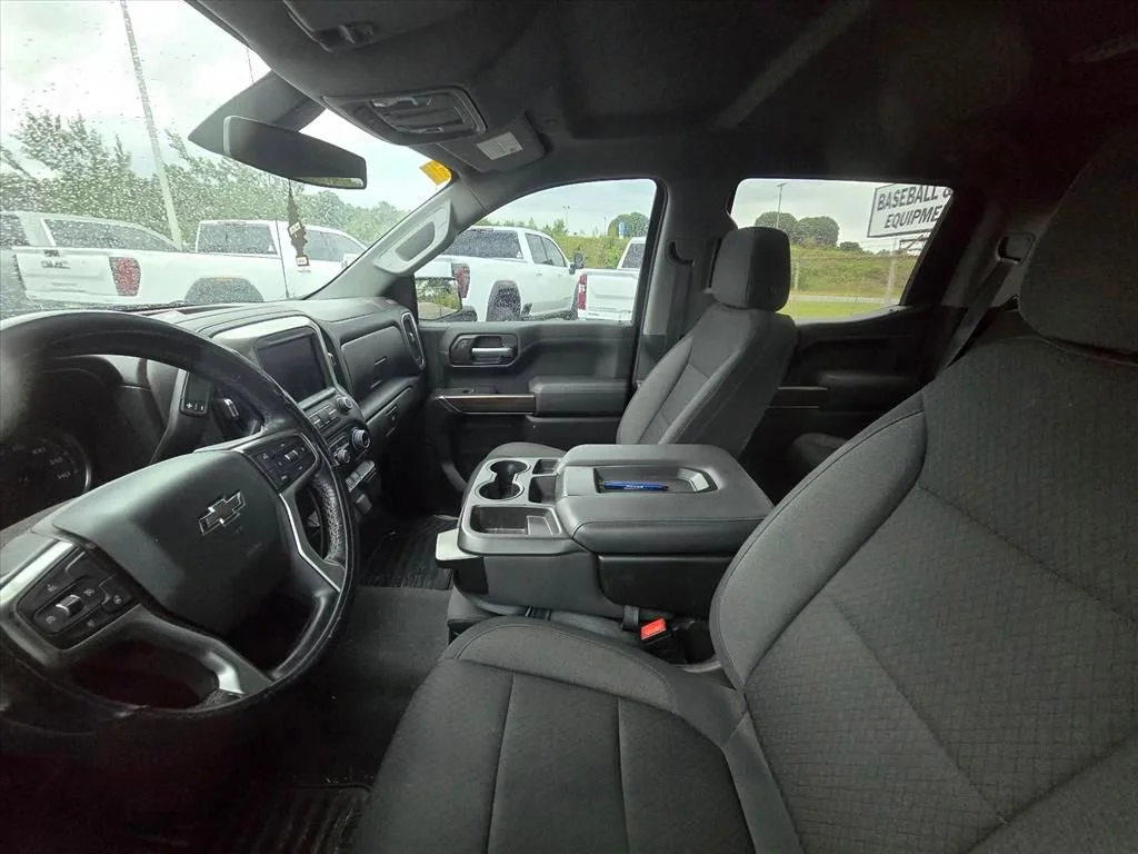 Used 2021 SHADOW GRAY METALLIC Chevrolet RST image 4