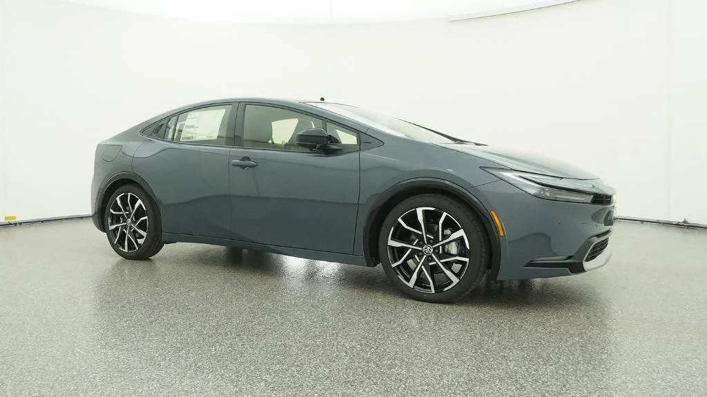New 2026 Guardian Gray Toyota XSE image 35