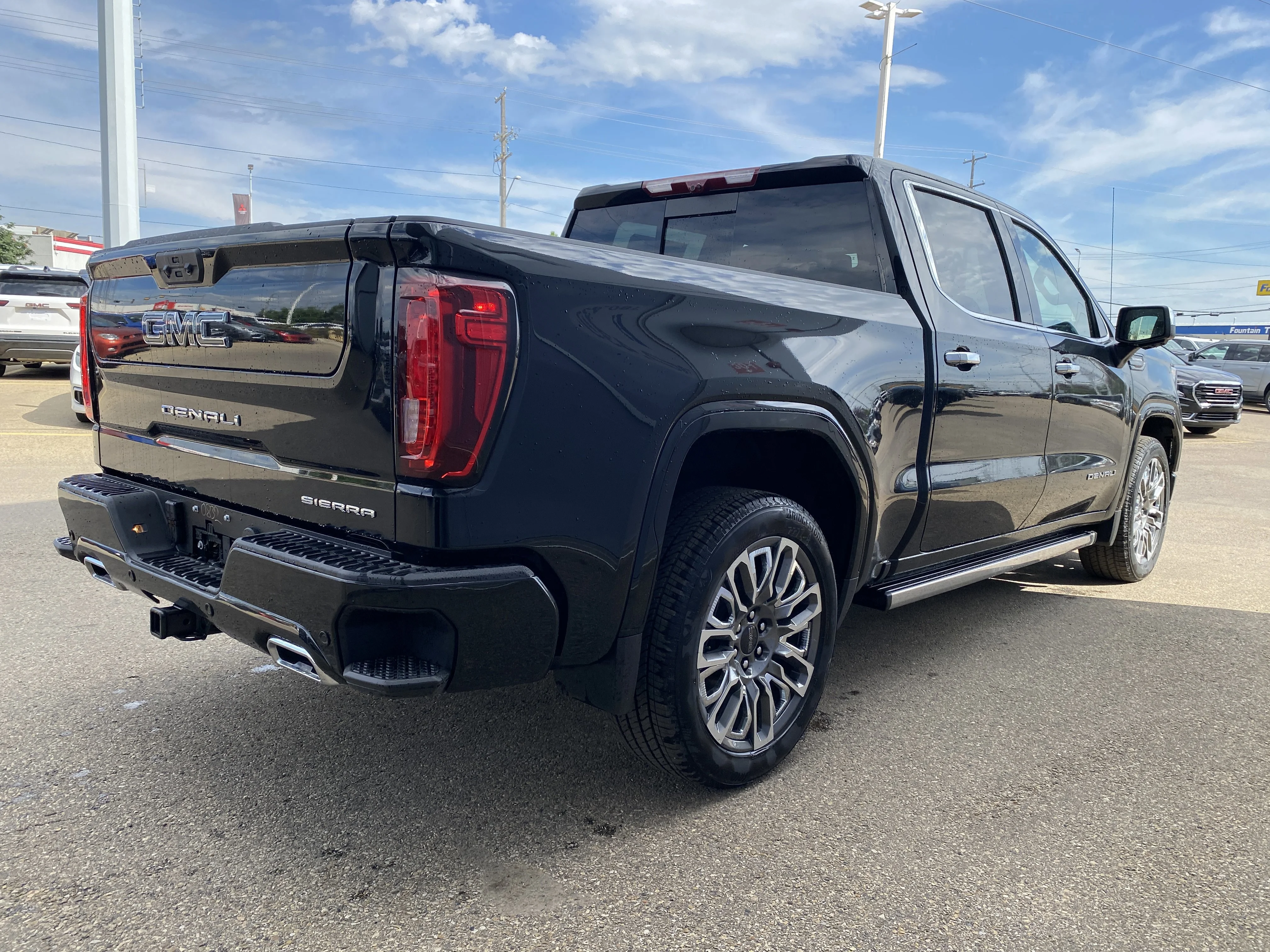 New 2026 ONYX BLACK GMC Denali Ultimate image 7
