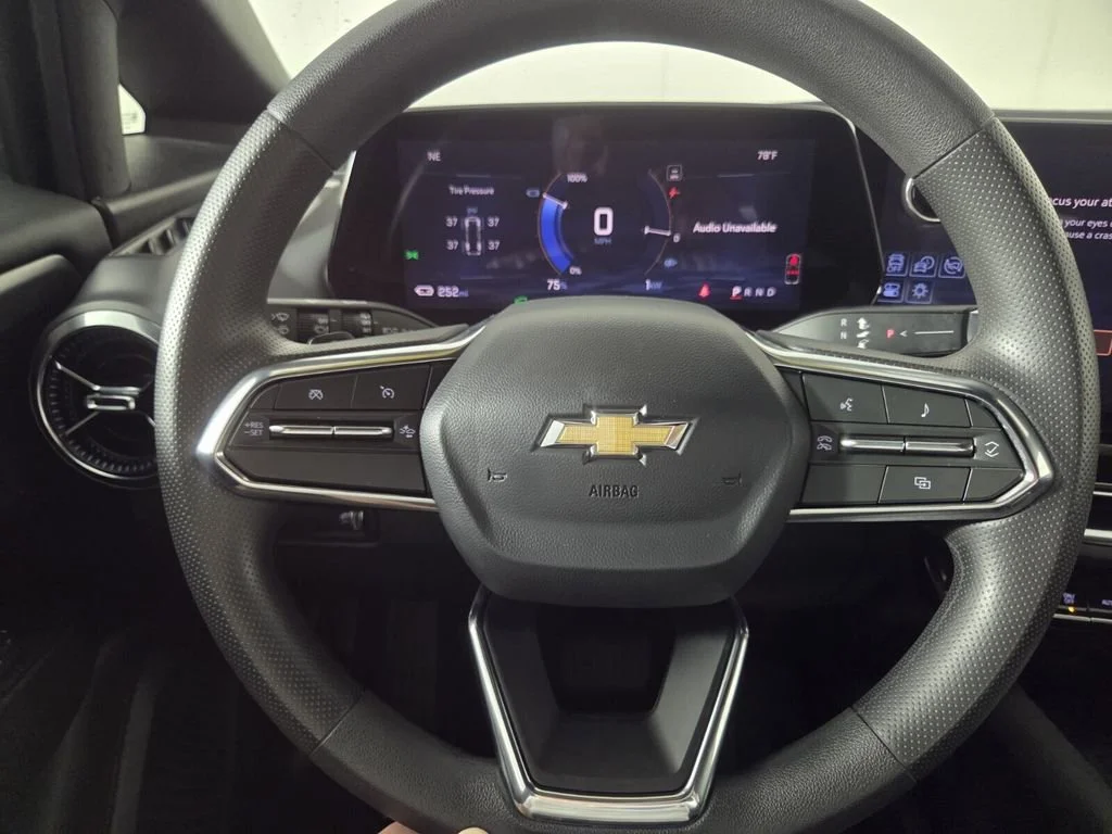 Used 2025 Black Chevrolet LT1 w/PCY image 16