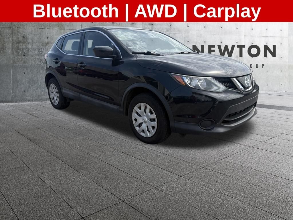 Used 2019 Black Nissan S image 1