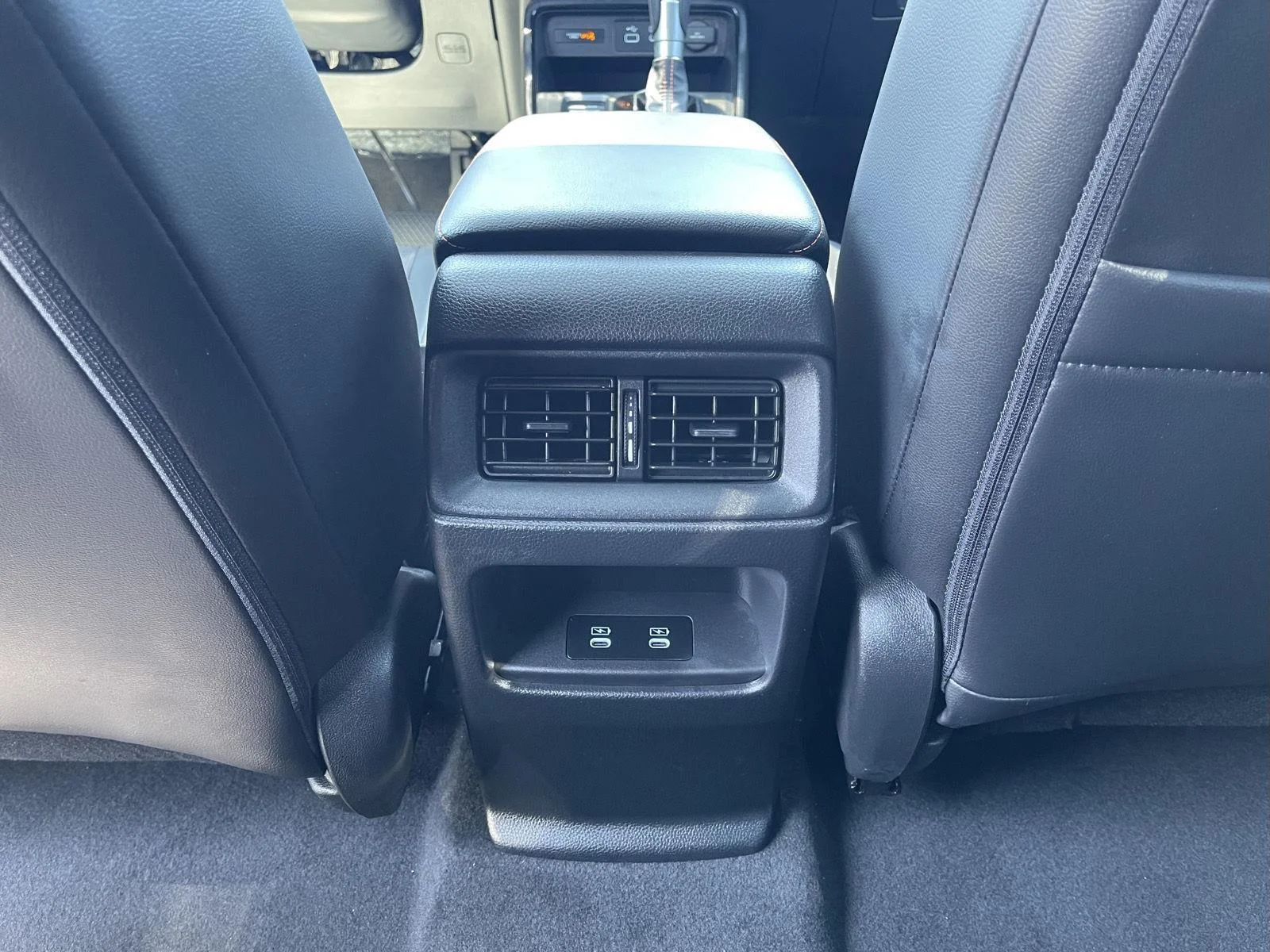 Used 2025 Urban Gray Pearl Honda Sport Touring image 17