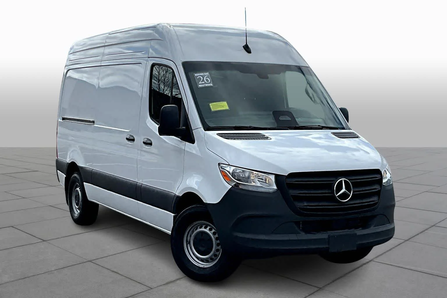 Used 2025 Arctic White Mercedes-Benz  image 3
