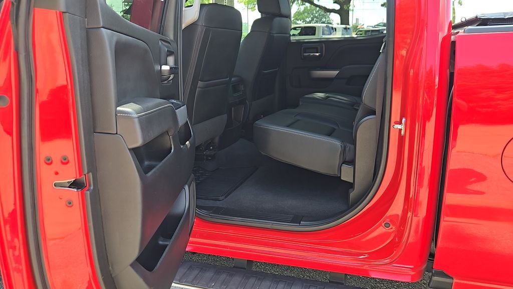 Used 2019 Red Chevrolet LTZ image 20