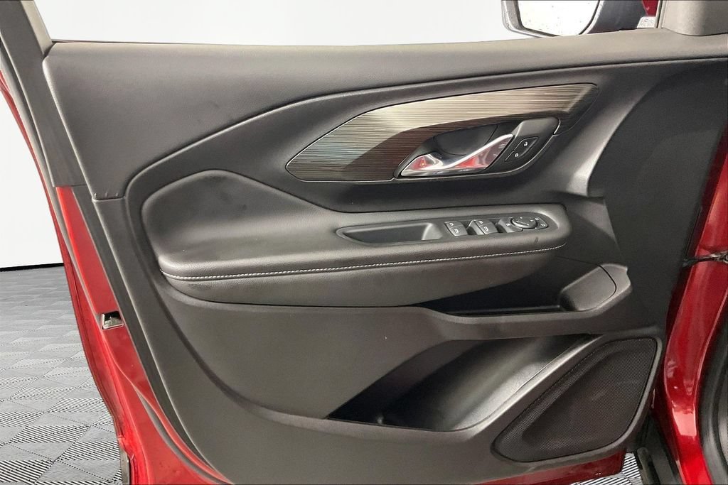 2024 GMC Terrain SLE - Photo 13