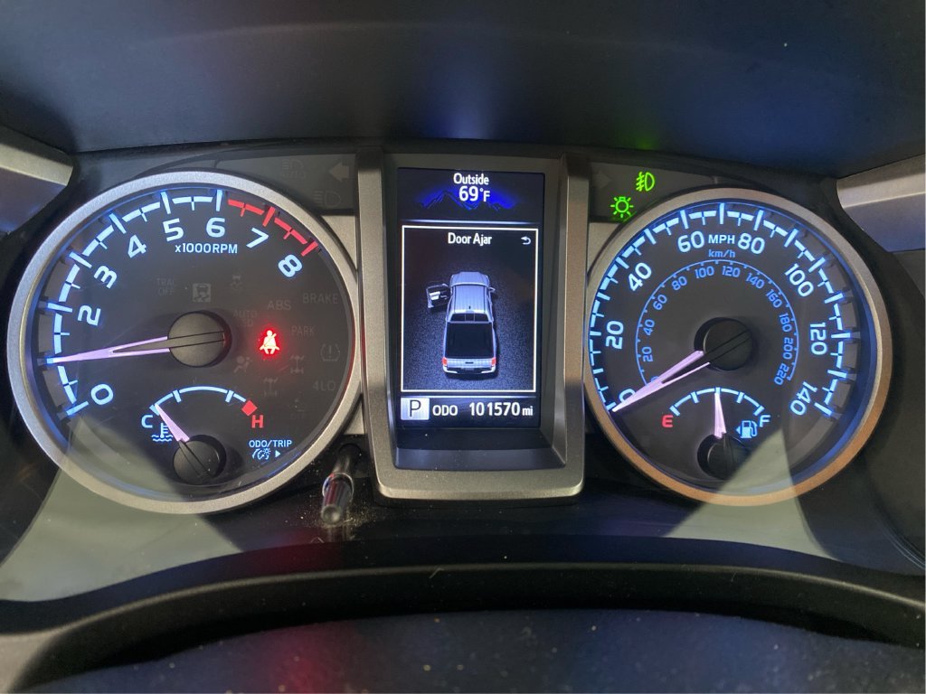 Used 2022 Black Toyota SR5 image 11