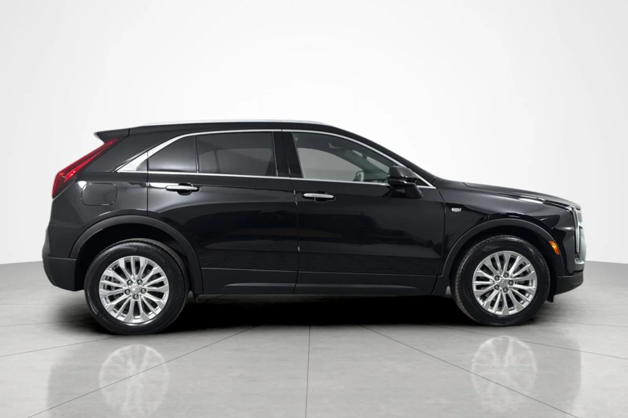 Used 2024 BLACK Cadillac FWD Luxury image 6
