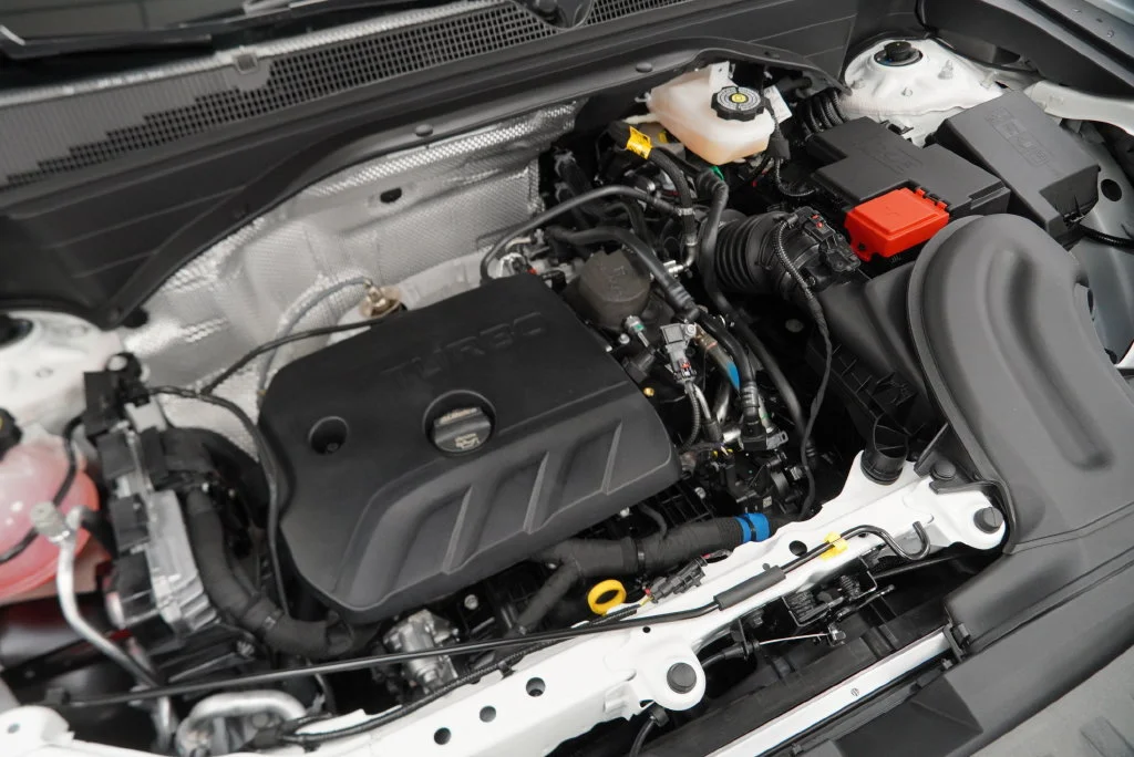 New 2026 Summit White Chevrolet LT image 38