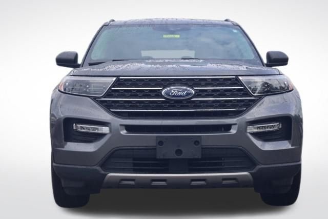 Used 2022 Gray Ford XLT image 3