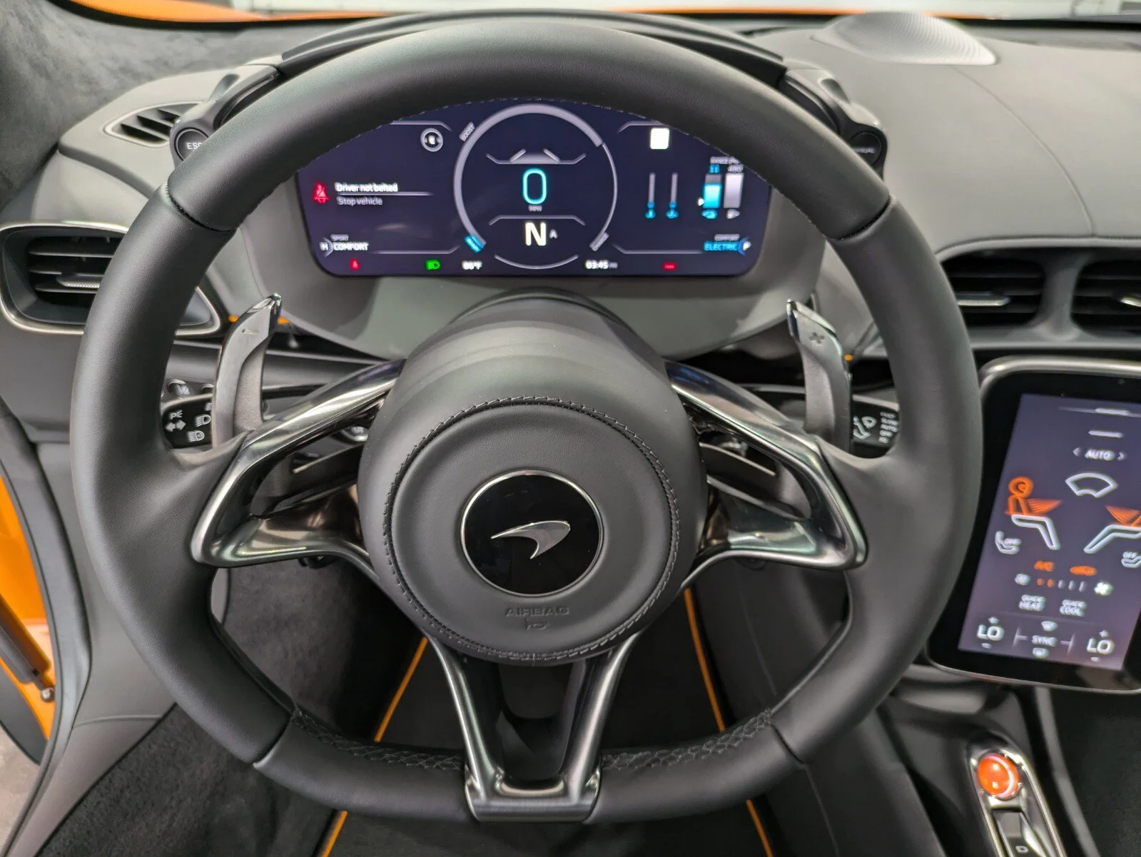 2025 McLaren Artura Vision - Photo 11