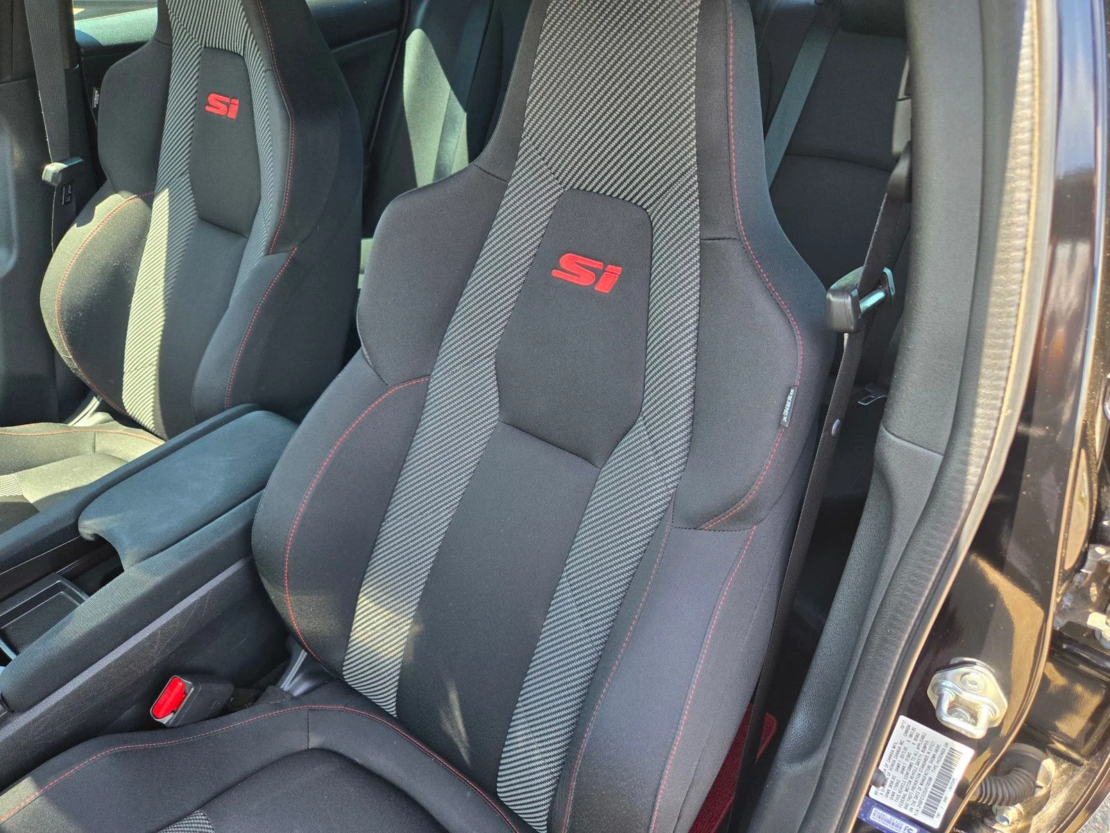 Used 2018 Crystal Black Pearl Honda Si image 20