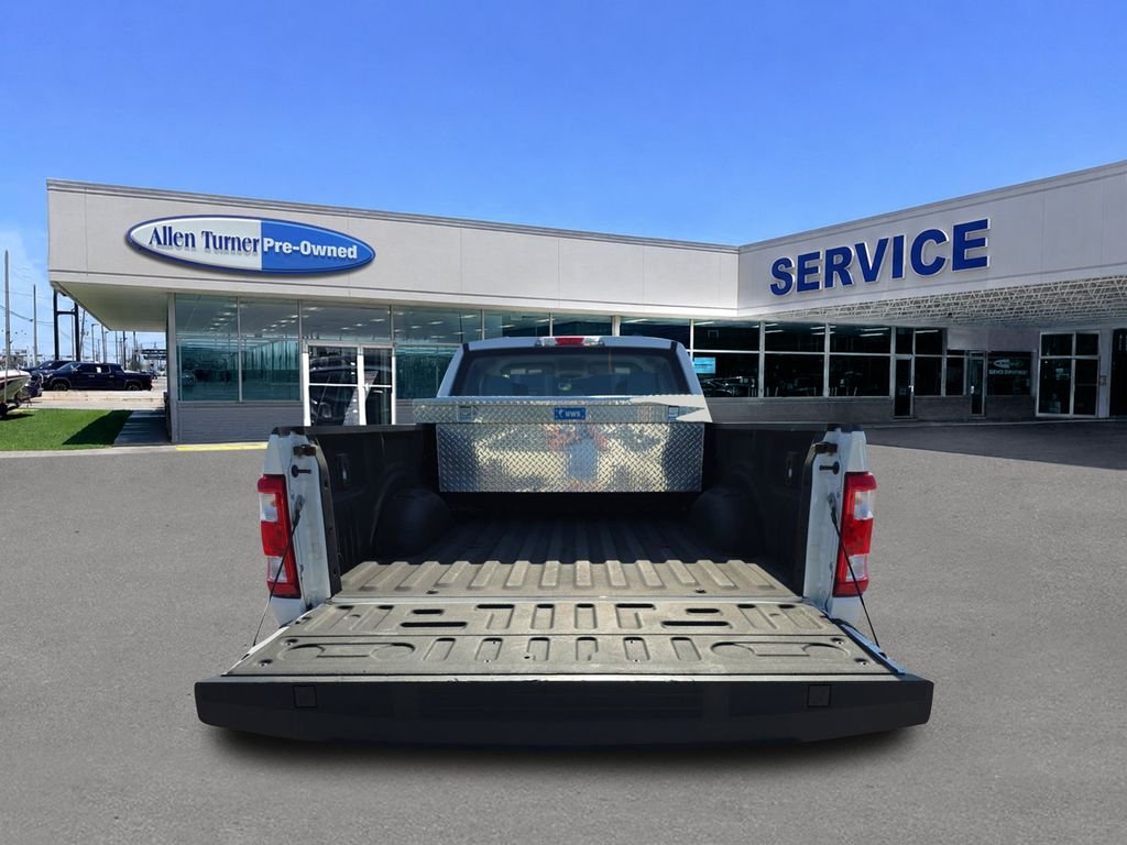 Used 2022 Oxford White Ford XL image 28
