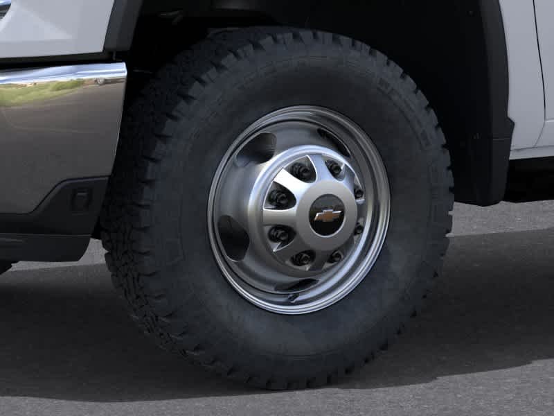 New 2025 Summit White Chevrolet Work Truck image 9