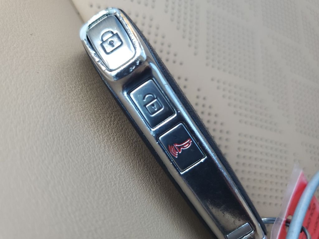 Used 2024 White Kia LX image 22