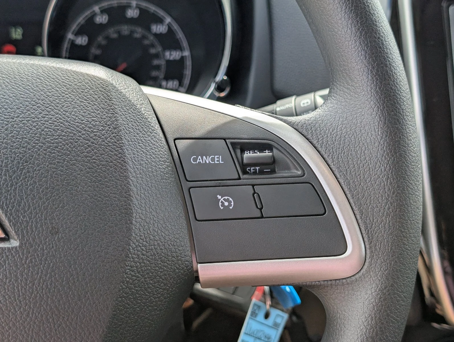 New 2027  Mitsubishi 2.0 ES image 25